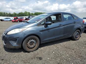  Salvage Ford Fiesta