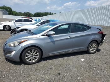  Salvage Hyundai ELANTRA