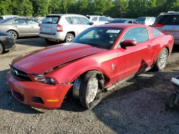  Salvage Ford Mustang