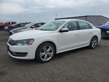 Salvage Volkswagen Passat