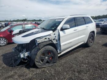  Salvage Jeep Grand Cherokee