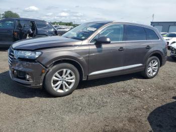  Salvage Audi Q7