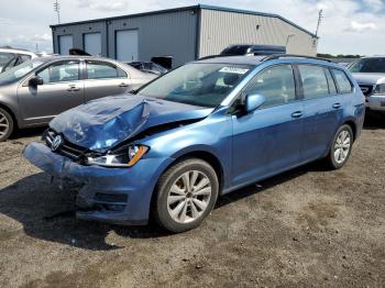  Salvage Volkswagen Golf