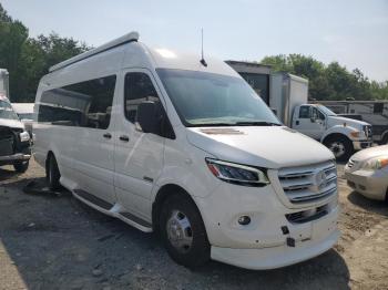  Salvage Mercedes-Benz Sprinter