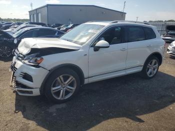  Salvage Volkswagen Touareg