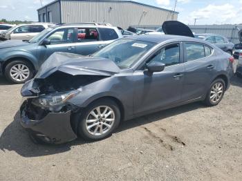  Salvage Mazda 3