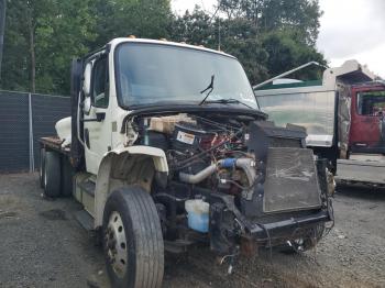  Salvage Freightliner M2 106 Med