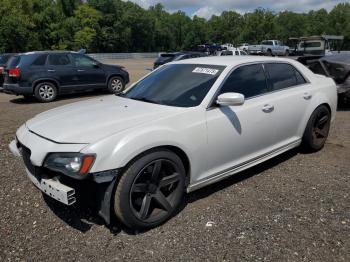  Salvage Chrysler 300