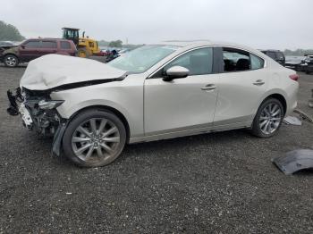  Salvage Mazda 3