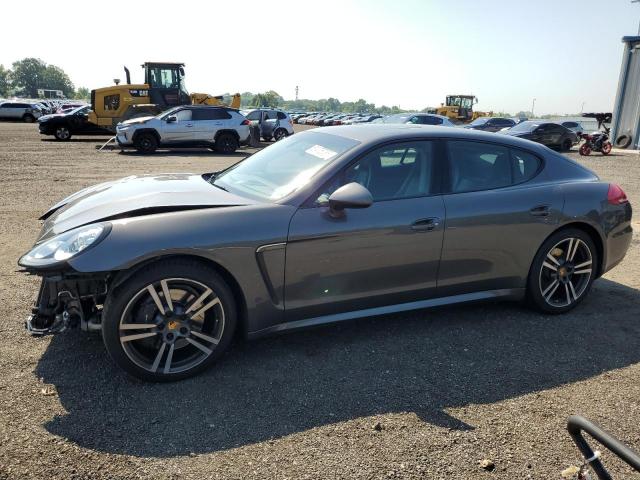  Salvage Porsche Panamera