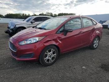  Salvage Ford Fiesta