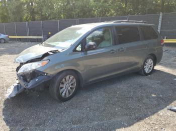  Salvage Toyota Sienna