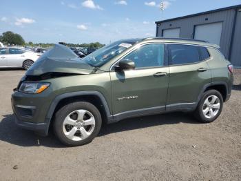  Salvage Jeep Compass