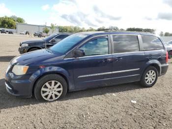  Salvage Chrysler Minivan