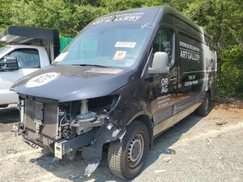  Salvage Mercedes-Benz Sprinter