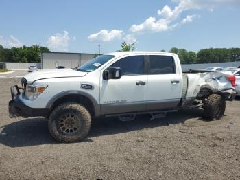  Salvage Nissan Titan