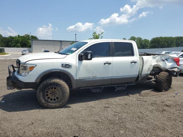  Salvage Nissan Titan