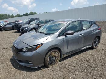  Salvage Nissan LEAF