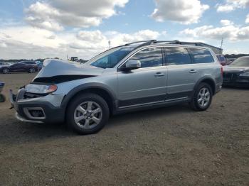  Salvage Volvo XC70