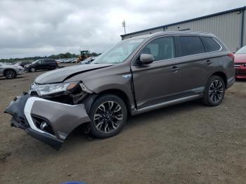  Salvage Mitsubishi Outlander