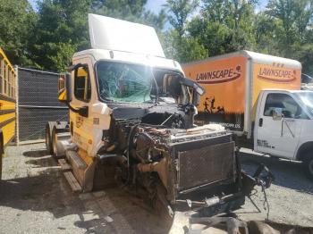  Salvage Freightliner Cascadia 1