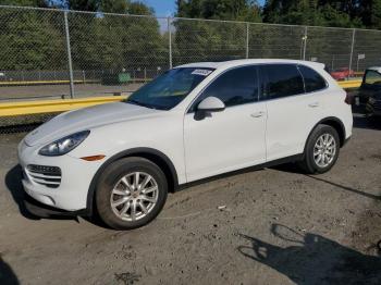  Salvage Porsche Cayenne