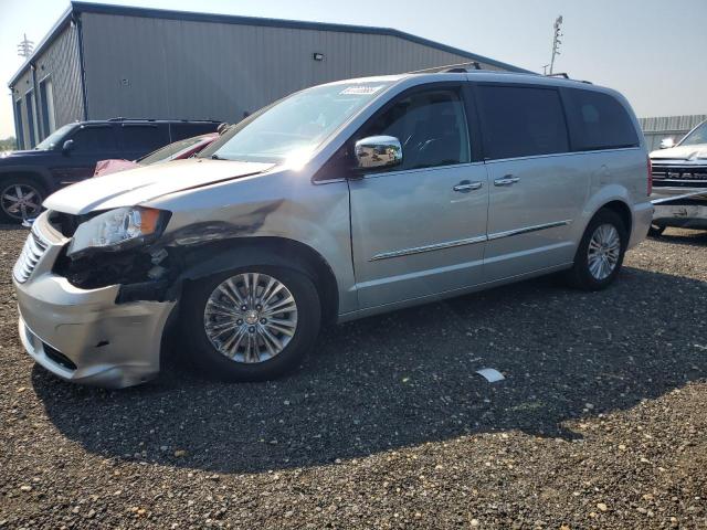  Salvage Chrysler Minivan