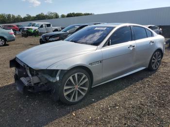  Salvage Jaguar XE