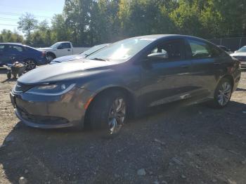  Salvage Chrysler 200