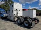 Freightliner Cascadia 1 Image 4