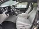 Toyota Highlander Le Image 2