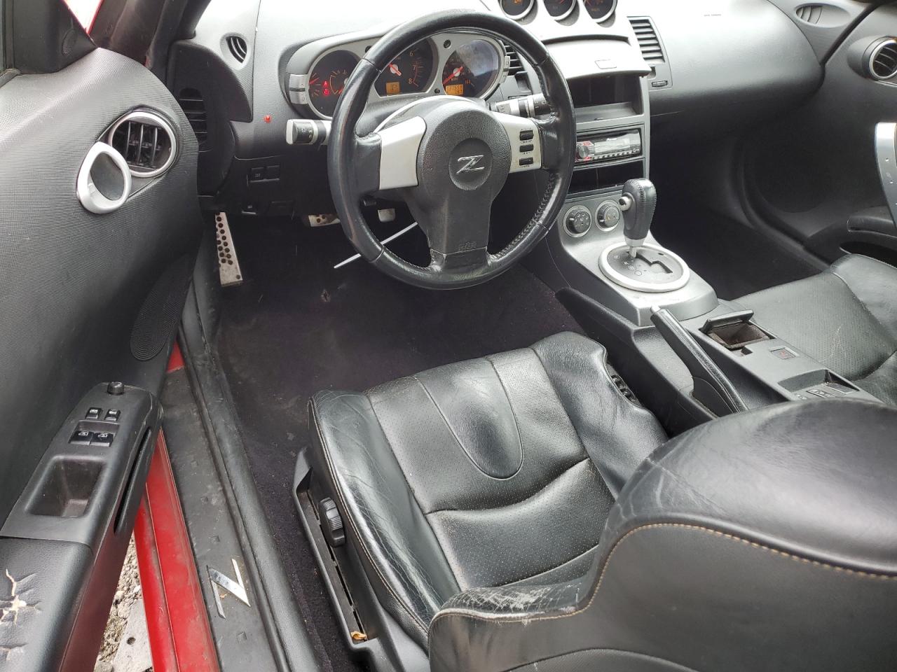 Nissan 350Z Coupe Image 4