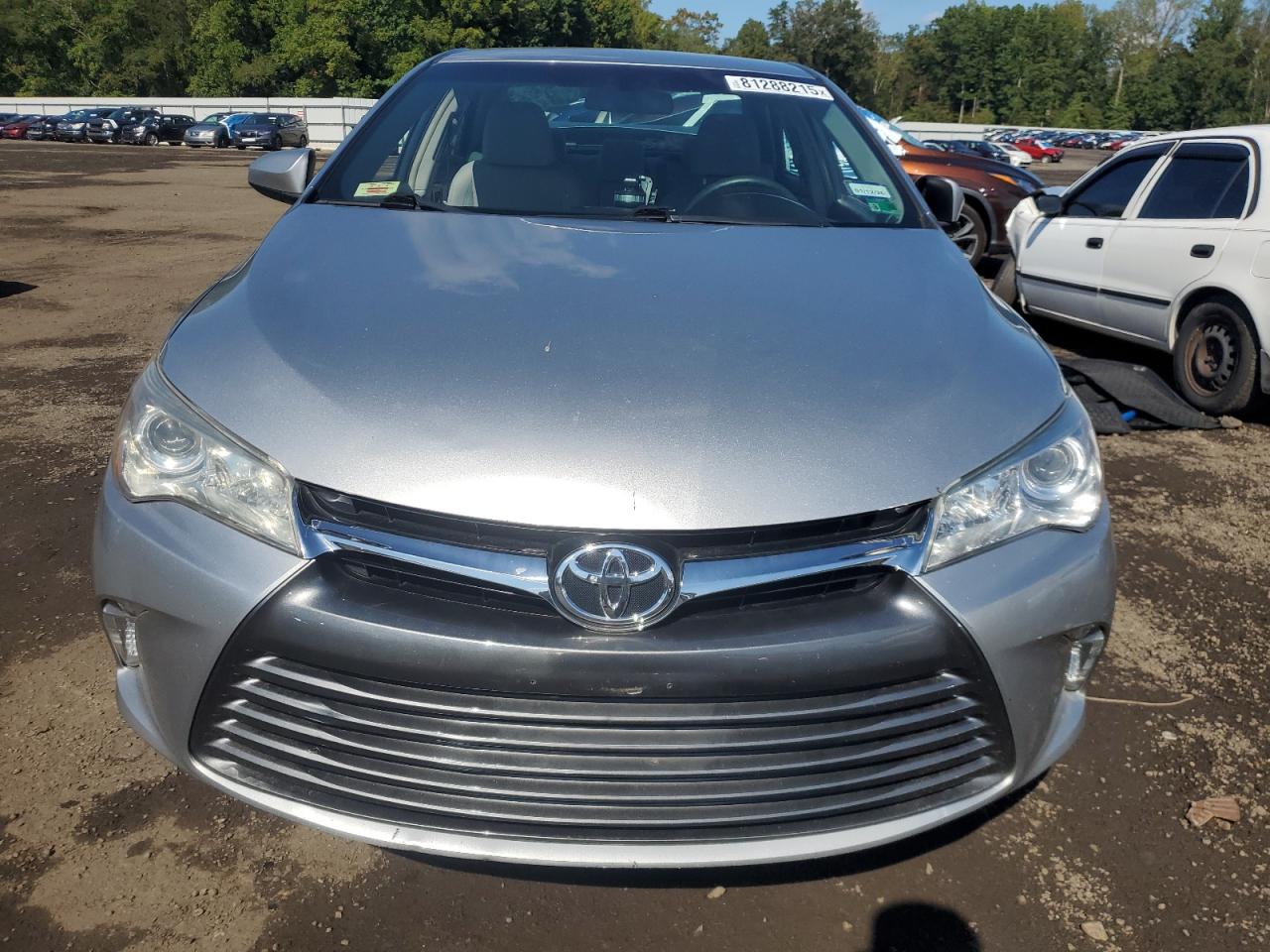 Toyota Camry Le Image 11