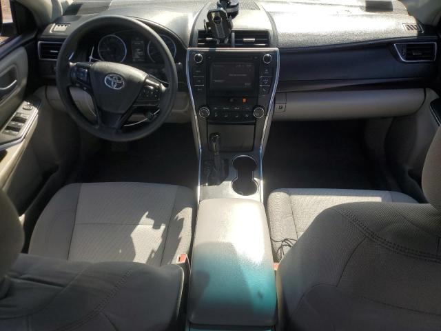 Toyota Camry Le Image 6