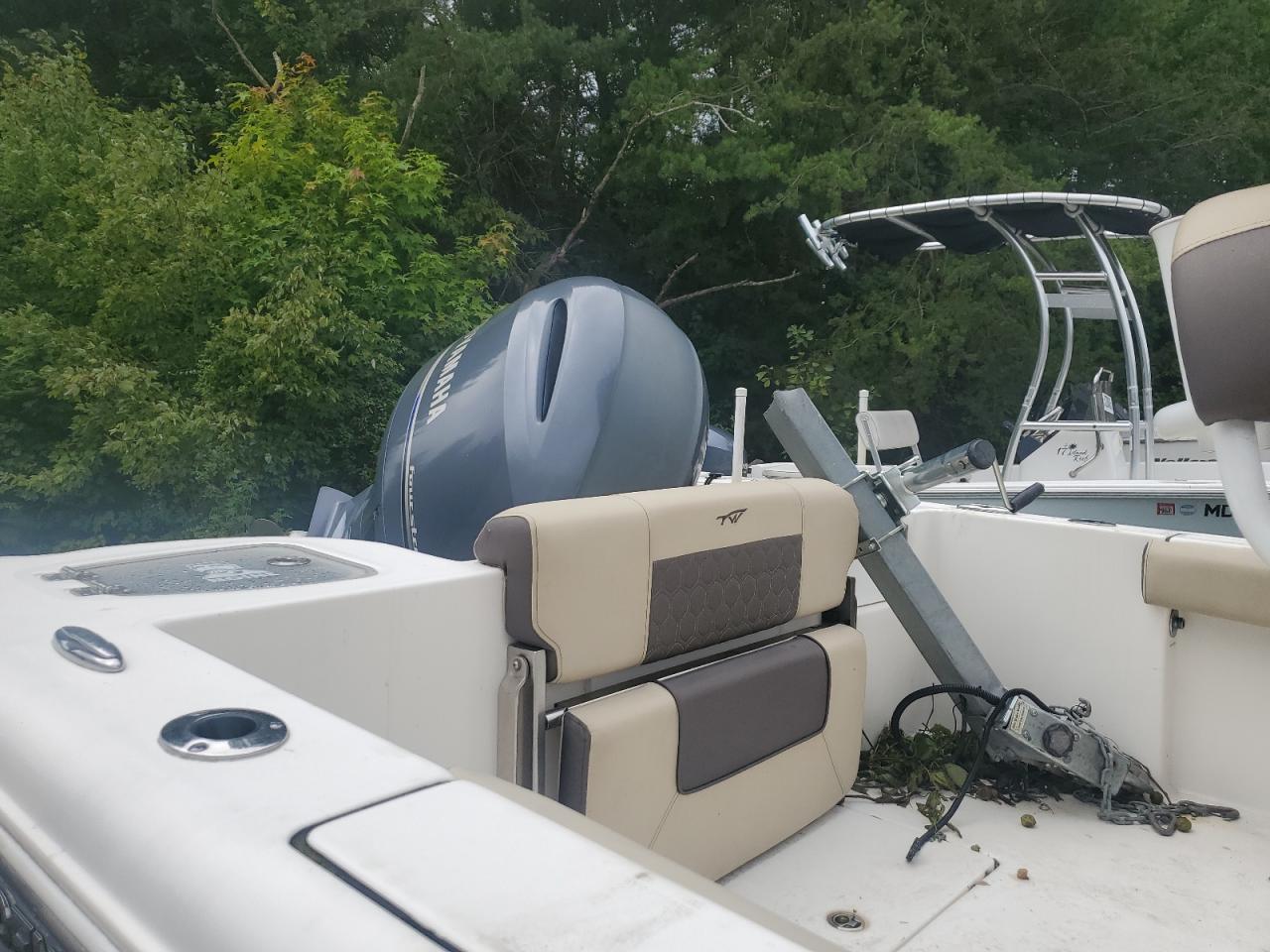 Tides Boatworks Boat W Trl Image 4