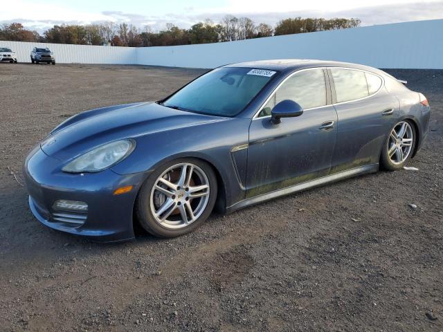  Salvage Porsche Panamera