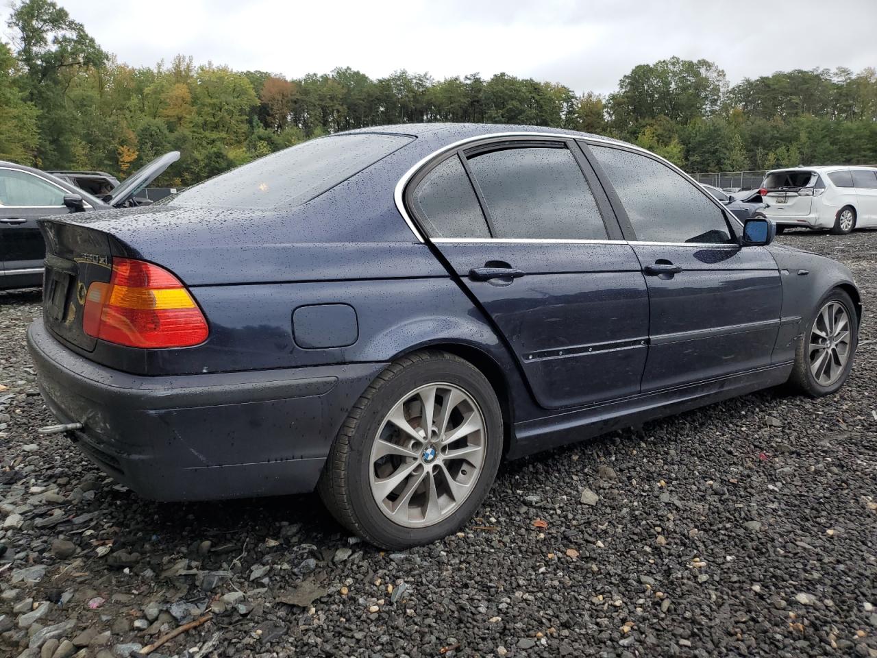 BMW 3 Series Xi Image 12