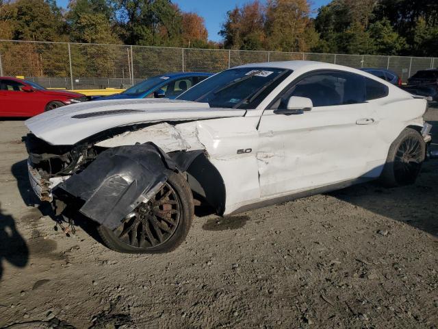  Salvage Ford Mustang
