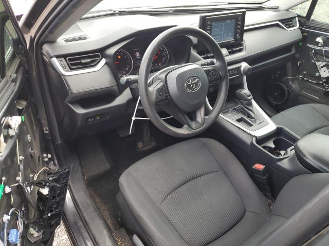 Toyota RAV4 Le Image 8