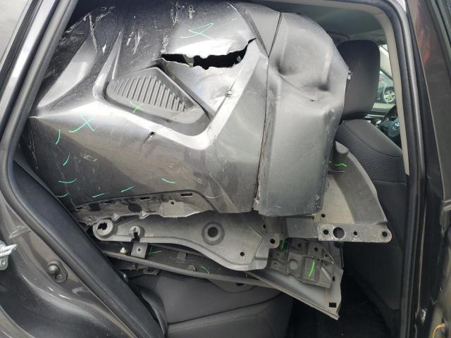 Toyota RAV4 Le Image 6