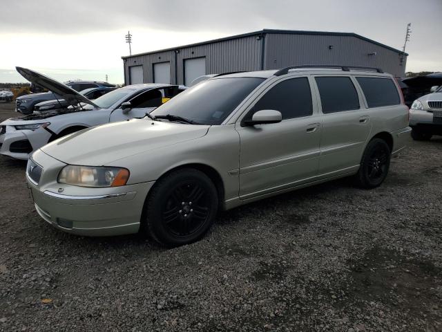 Salvage Volvo V70
