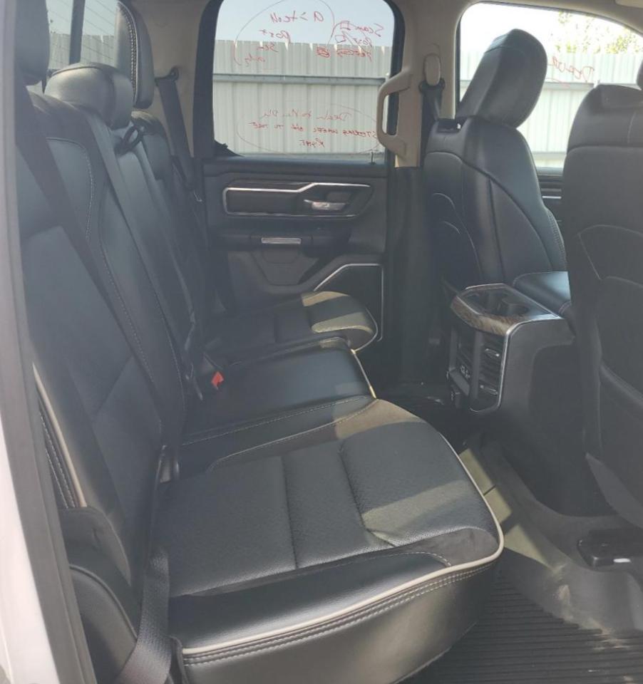 Ram 1500 Laramie Image 6