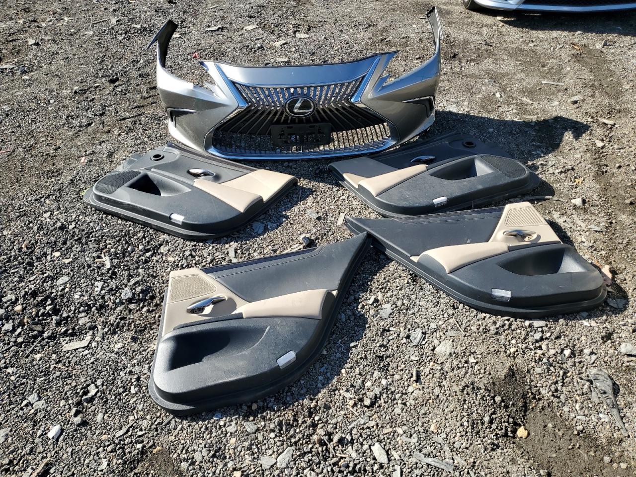 Lexus Es 250 Base Image 8