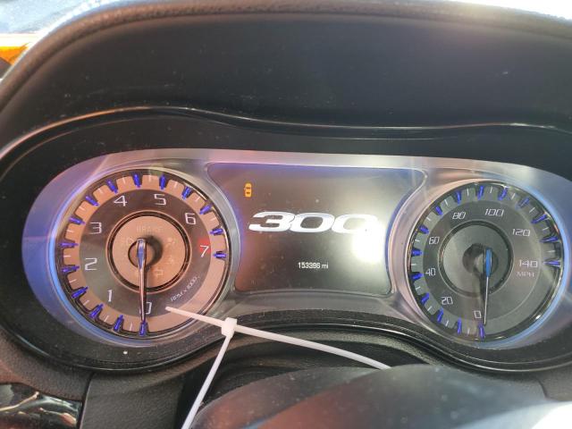 Chrysler 300 S Image 4