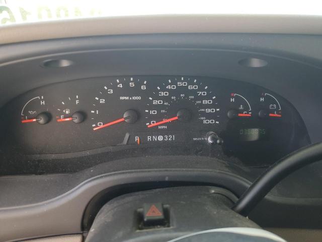 Ford Econoline E450 Super Duty Cutaway Van Image 6