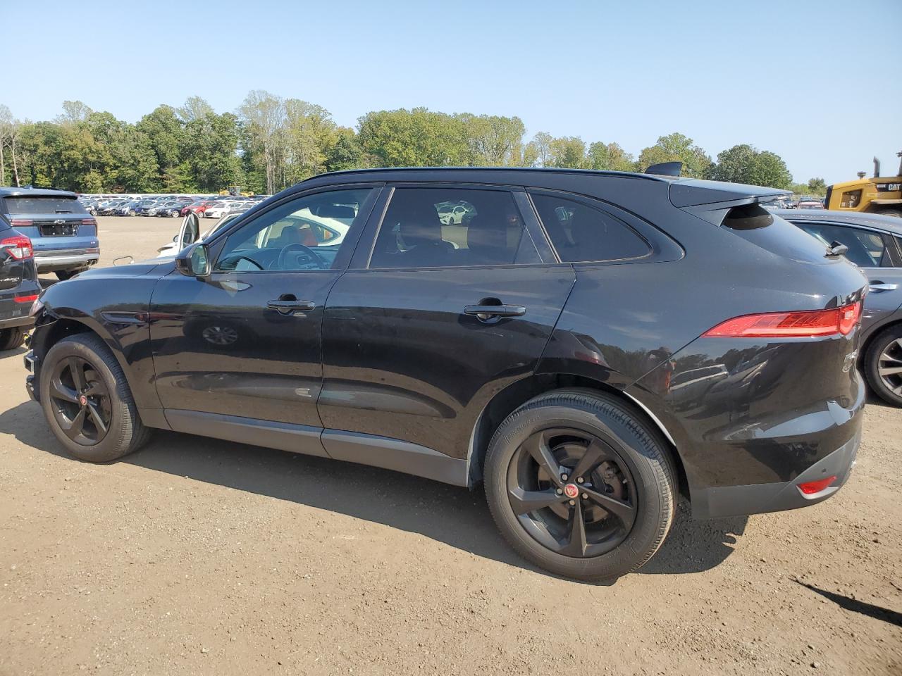 Jaguar F-PACE Premium Image 6