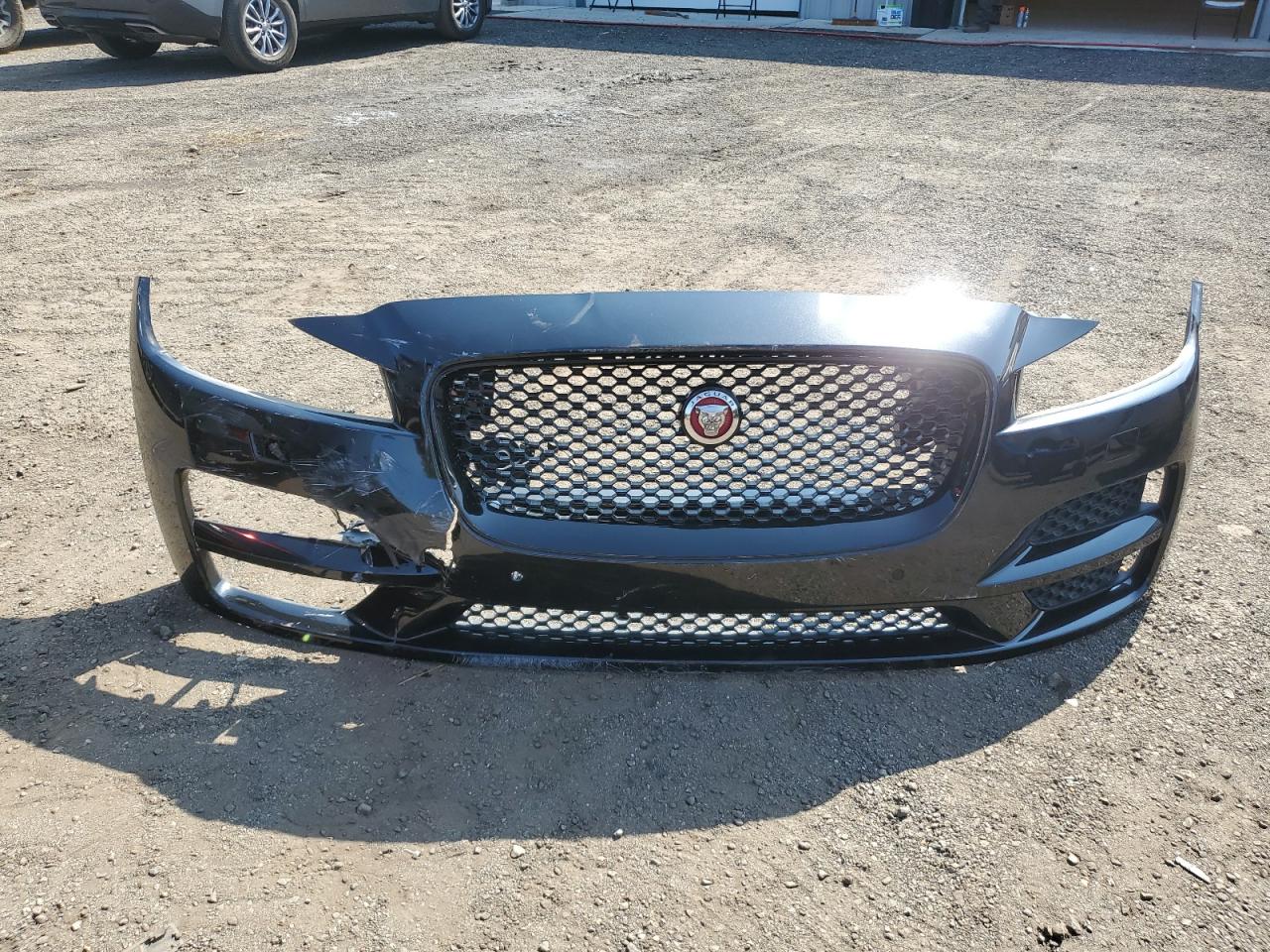 Jaguar F-PACE Premium Image 10