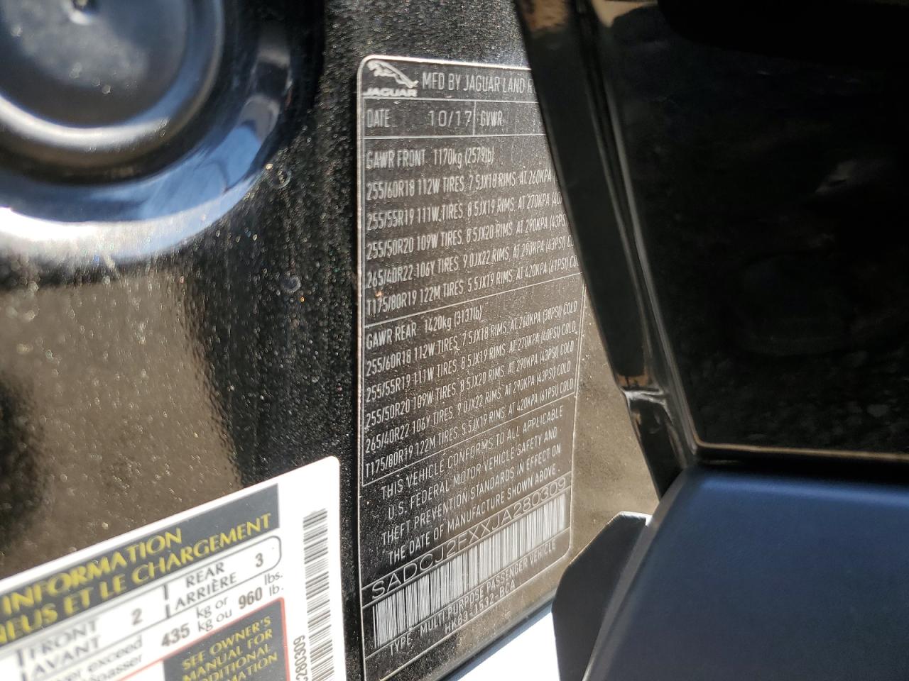 Jaguar F-PACE Premium Image 14