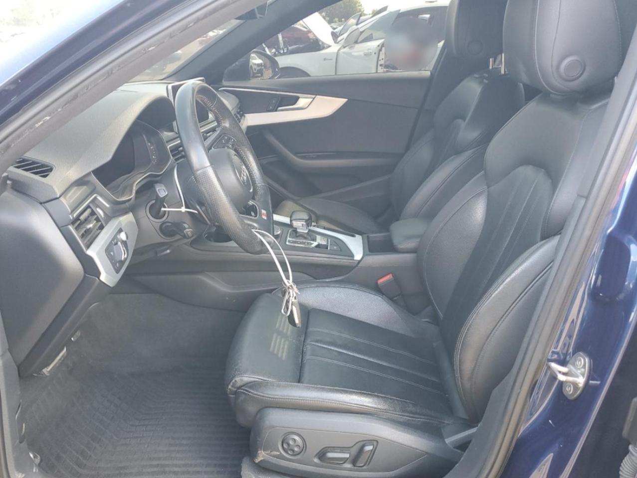 Audi A4 Prestige Image 12