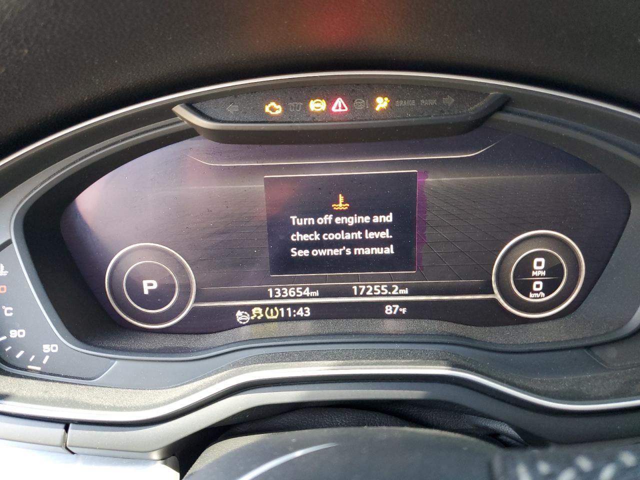 Audi A4 Prestige Image 11